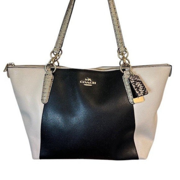 Authentic‎ Coach Ava Tote Large Black & Cream with Python Embossed Details - Picture 2 of 16